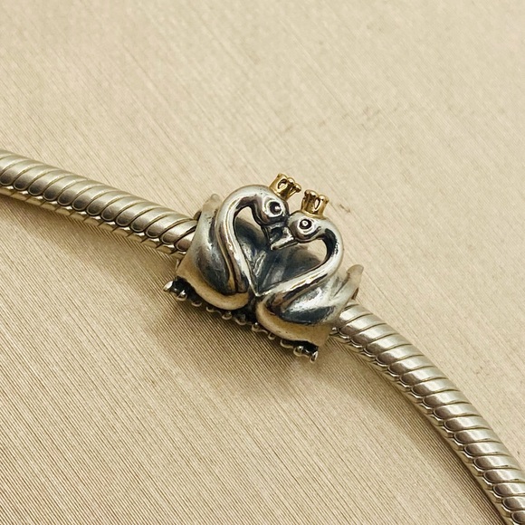 EUC Pandora 791189 Sterling Silver Swan Embrace Animal Charm w/ 14k Gold Crown - Picture 4 of 10